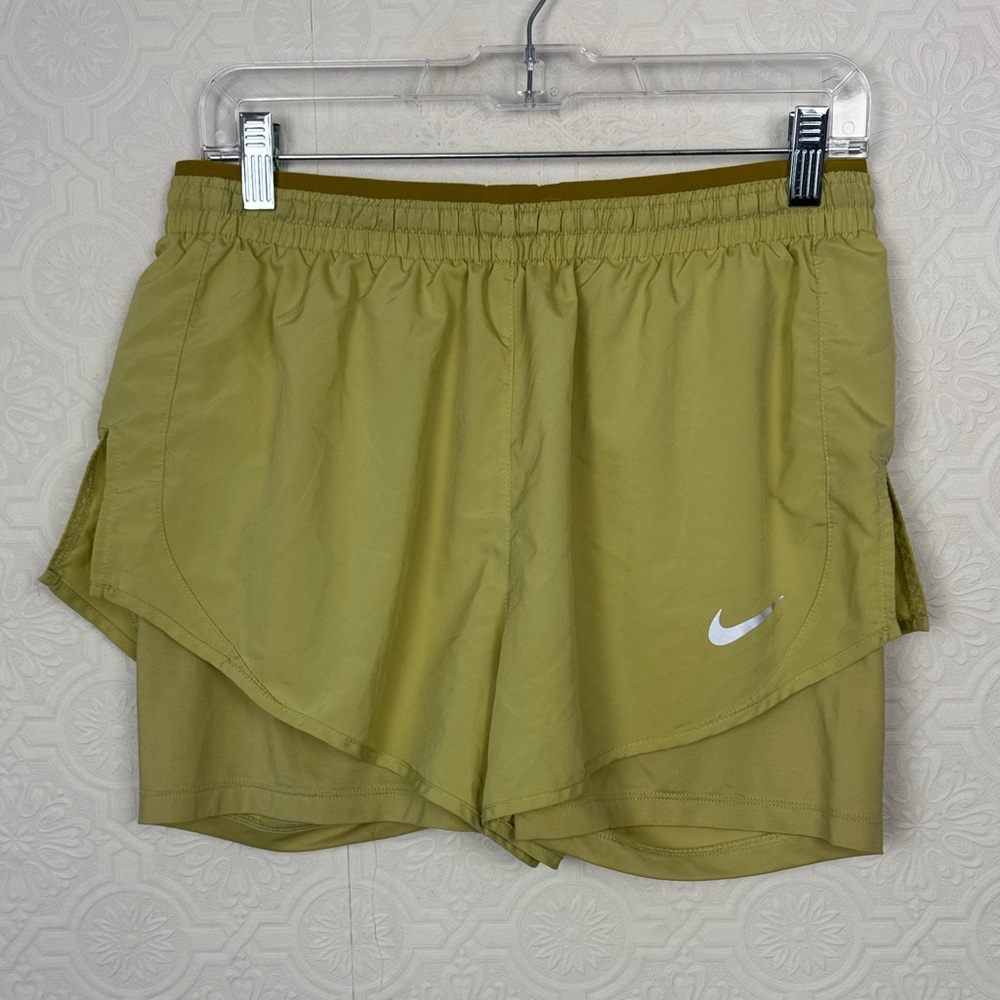 Nike Dri Fit Running Shorts Yellow Athletic Shorts Built In Liner Medium Spandex